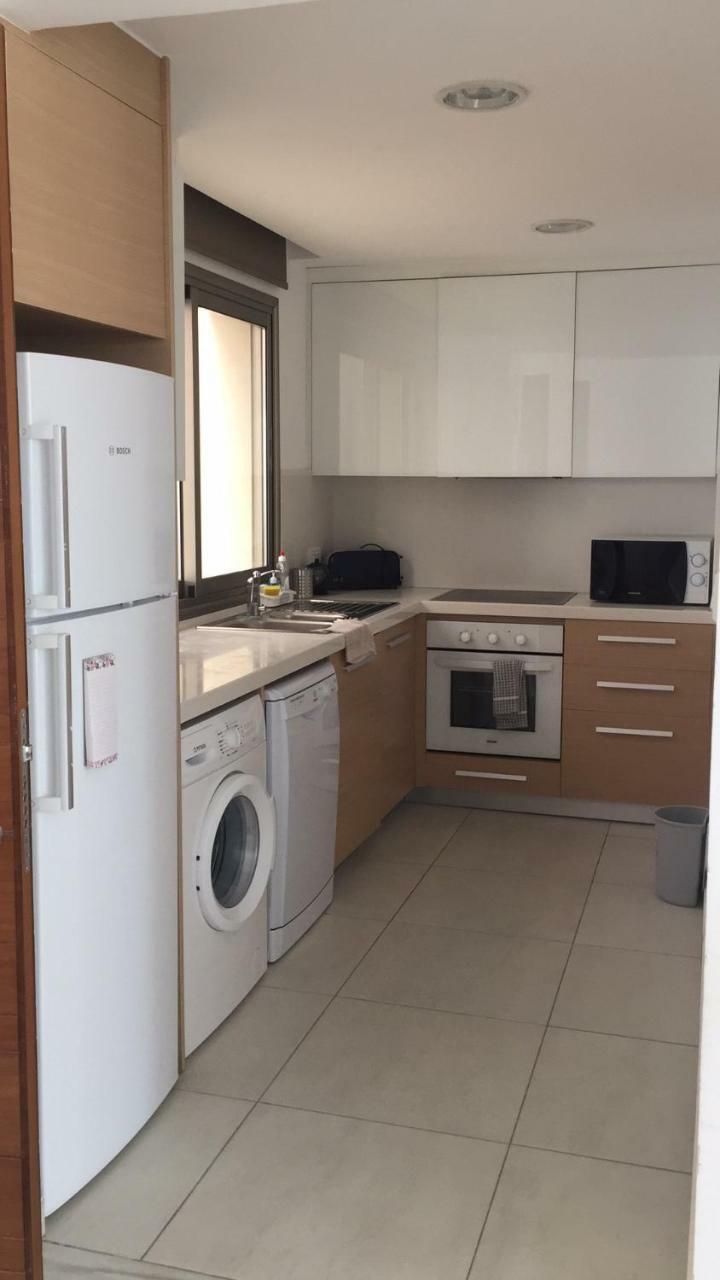 Lingna Luxury Apartment Lighthouse Pafos Exterior foto